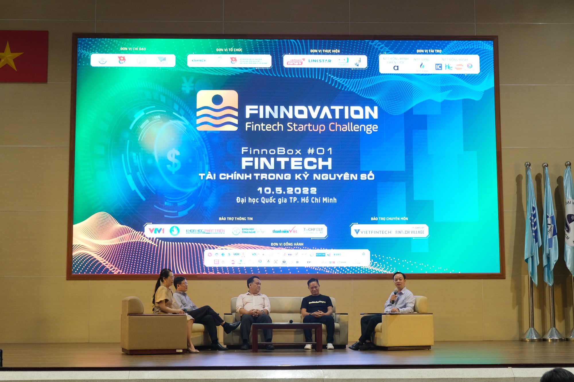 Khởi động cuộc thi sinh viên khởi nghiệp công nghệ tài chính &quot;Finnovation 2022&quot; - Ảnh 1.