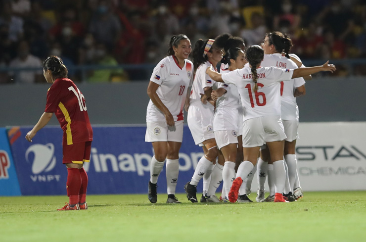ĐT nữ Việt Nam đánh bại Philippines trong &quot;trận cầu World Cup&quot; ở SEA Games - Ảnh 3.