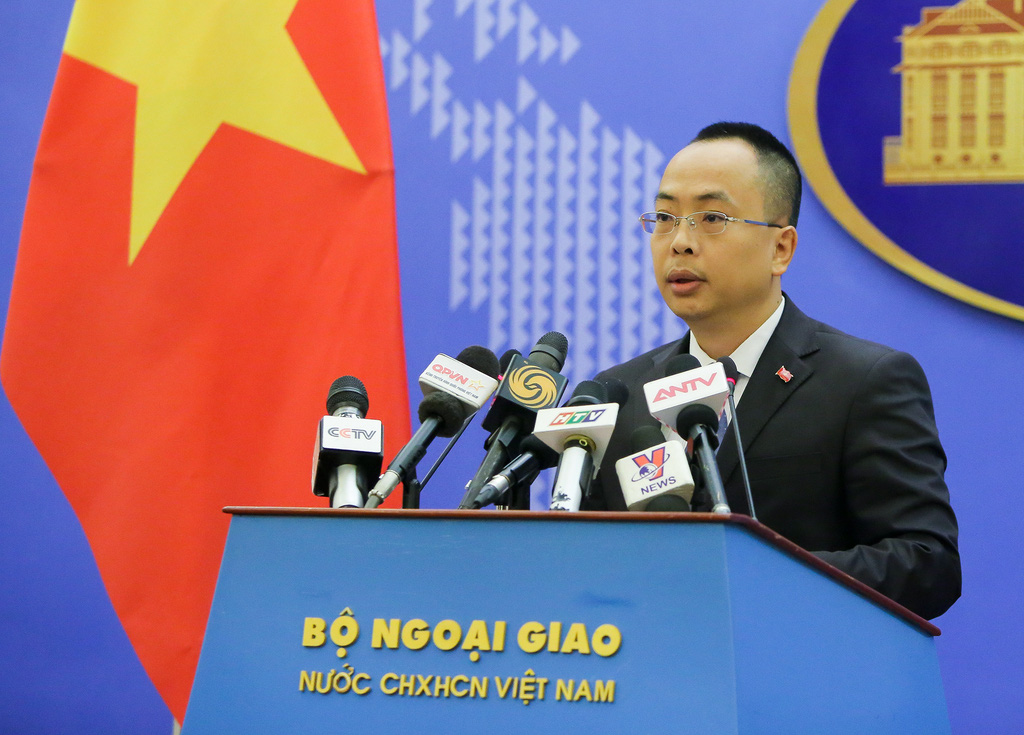 Bộ Ngoại giao thông tin về việc Việt Nam hỗ trợ nhân đạo 500.000 USD cho Ukraine - Ảnh 1.