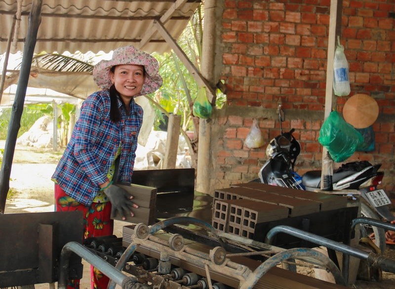 Nơi ví như &quot;Vương quốc&quot; đóng gạch rồi dùng vỏ trấu đốt lên &quot;nướng&quot;, 15 ngày sau mới thấy |chín&quot; - Ảnh 6.