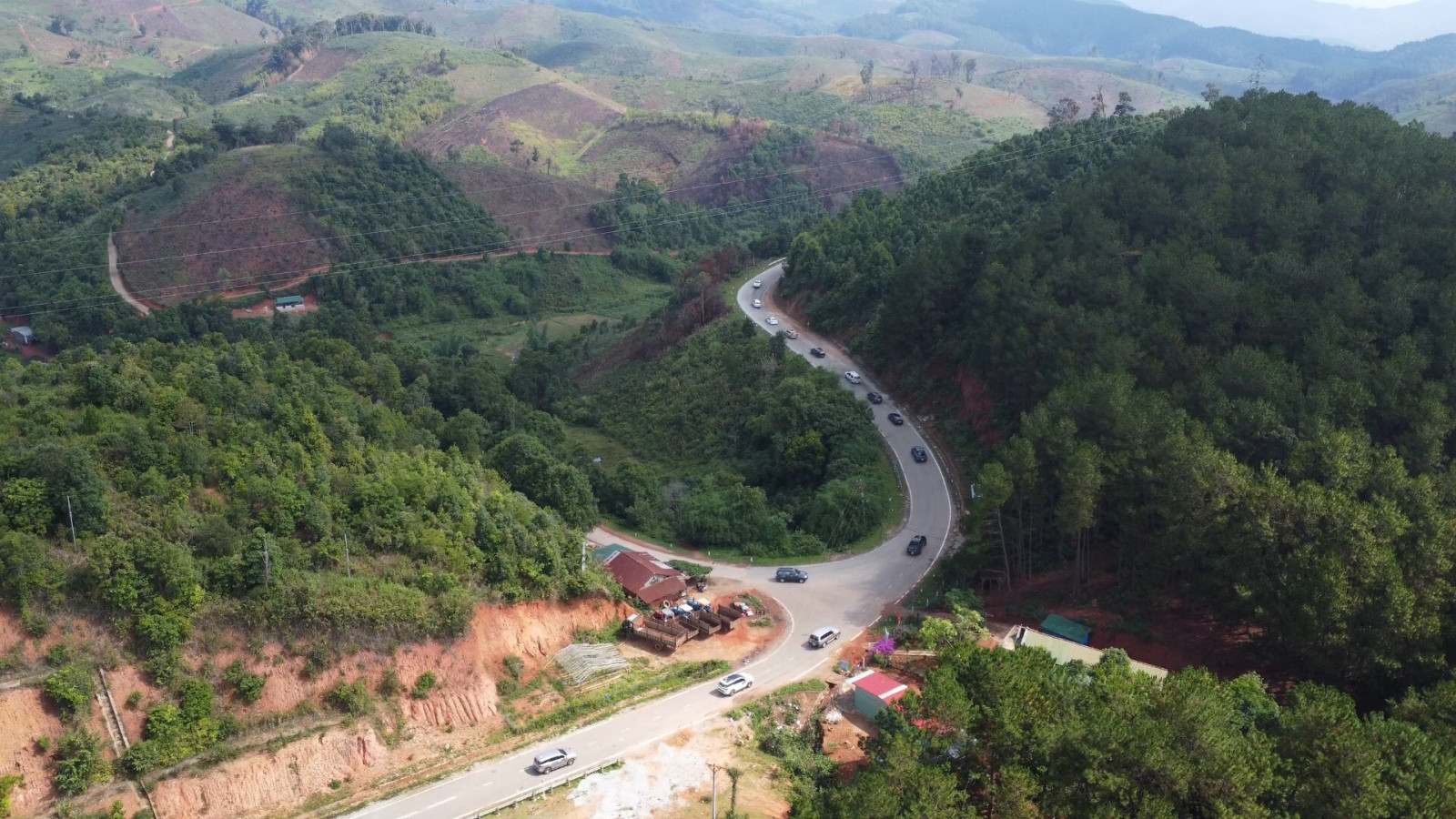 Đến vùng rừng núi này của Tây Nguyên, nghe đồng bào nói &quot;chuột nó ăn sâm, mình ăn chuột như là ăn sâm&quot; - Ảnh 1.