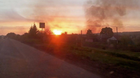Hot war: Ukraine shelling shakes a Russian village - Photo 1.