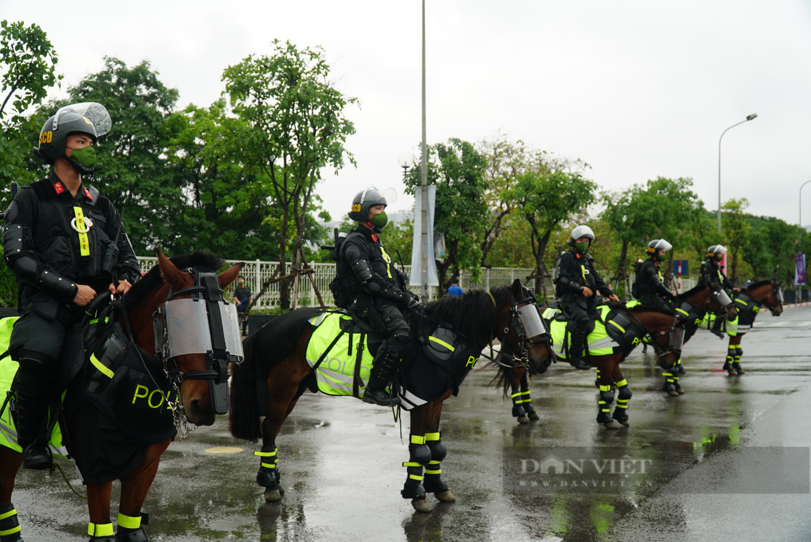 CSCĐ Kỵ binh xuất trận hỗ trợ đảm bảo an ninh cho lễ khai mạc SEA Games 31 - Ảnh 3.