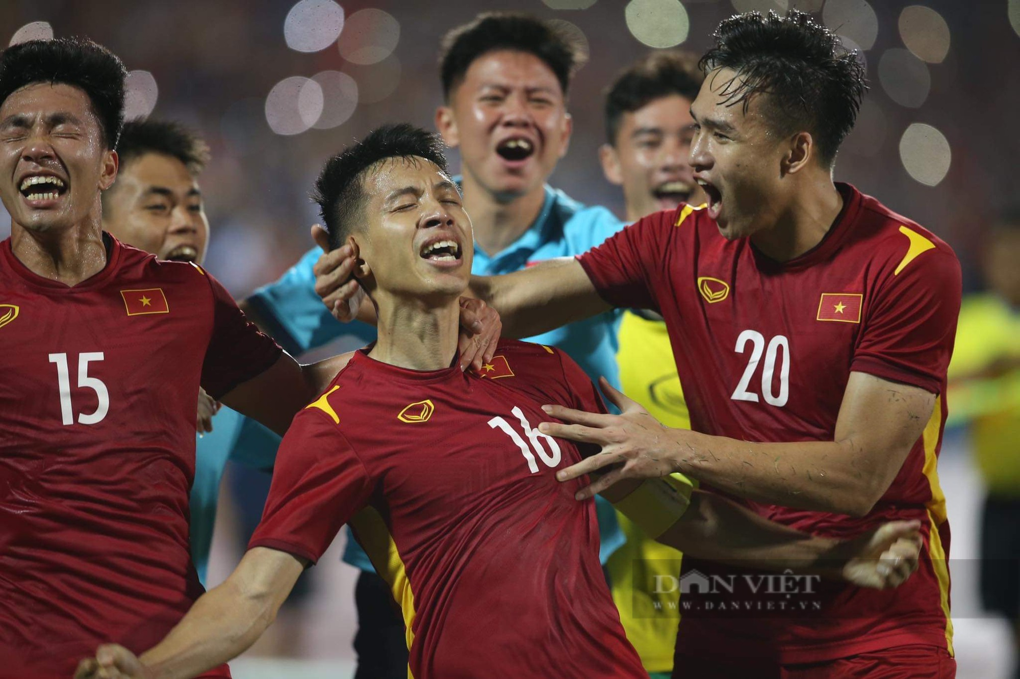 U23 Việt Nam lạc nhịp và pha tỏa sáng đúng lúc của Hùng Dũng trước U23 Myanmar - Ảnh 4.