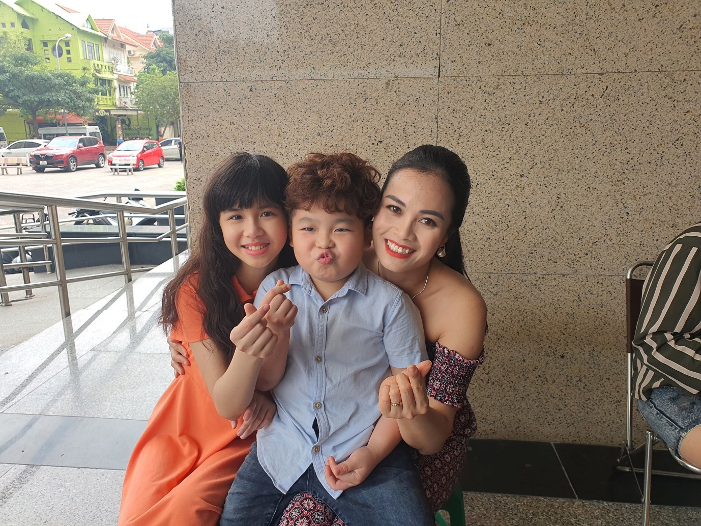 Diễn viên Thu Hà: "Tôi thấy nhân vật của mình khốn nạn thật!" - Ảnh 4. Diễn viên Thu Hà: "Tôi thấy nhân vật của mình khốn nạn thật!" - Ảnh 4.