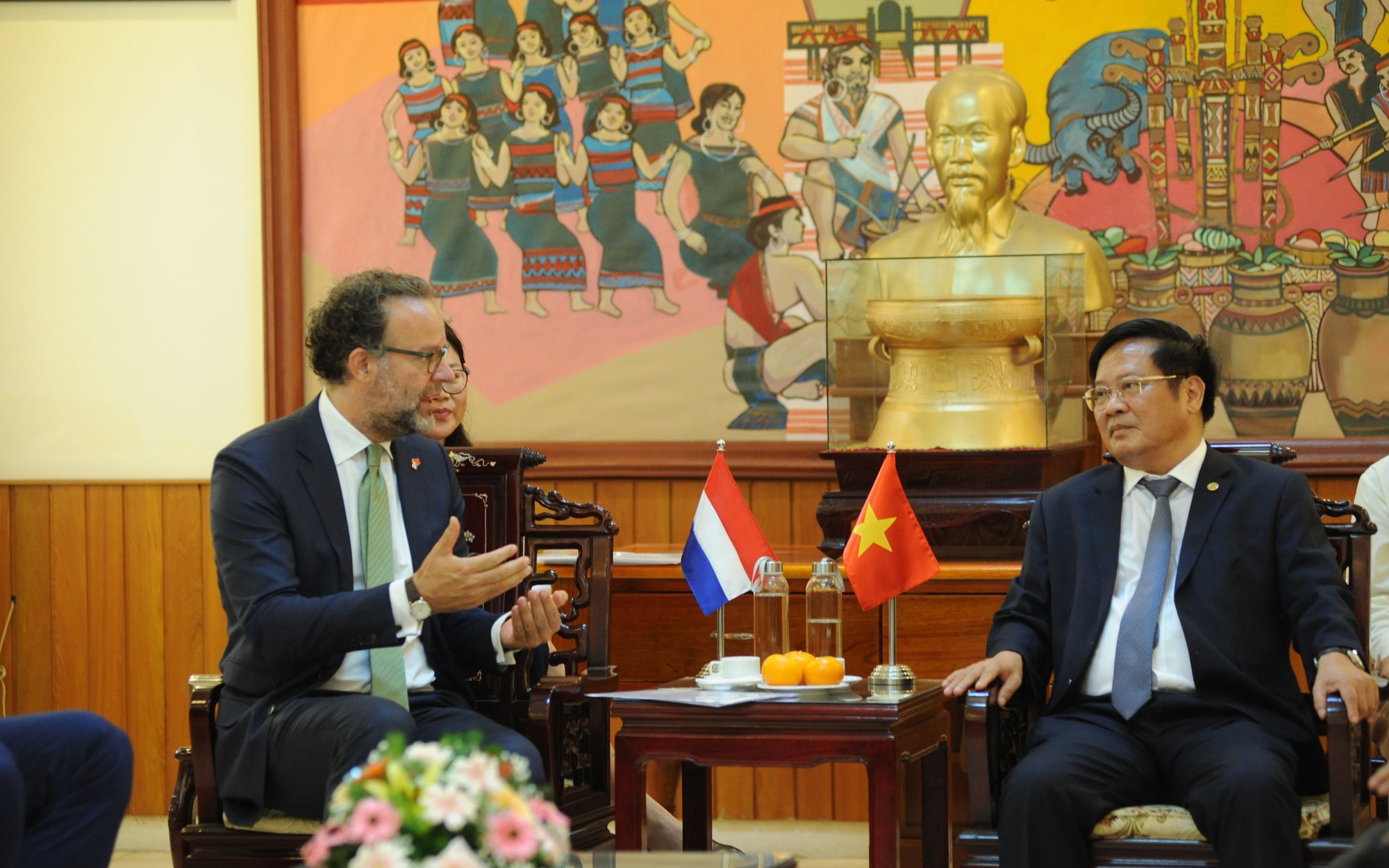 Chủ tịch tỉnh Kon Tum đề nghị Tập đoàn De Heus, Hùng Nhơn sớm triển khai dự án nông nghiệp công nghệ cao