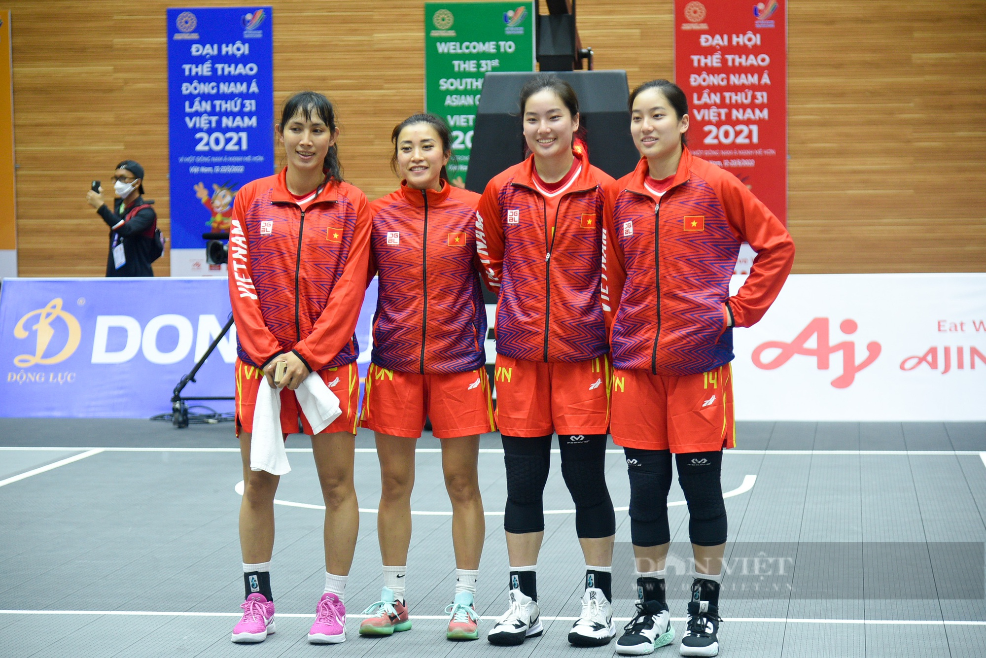 Đội tuyển nam Việt Nam giành chiến thắng trong trận đầu khởi tranh môn bóng rổ - Ảnh 7.