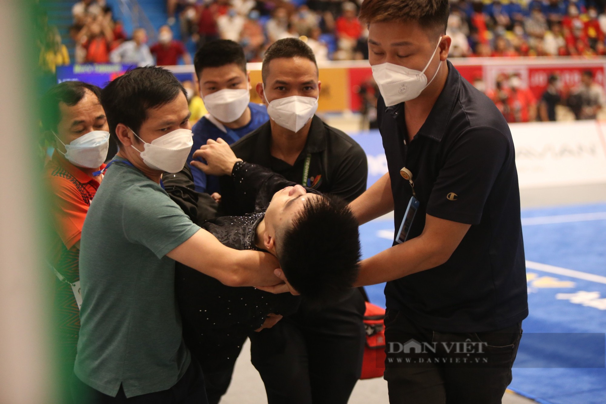 Vietnamese boxers fainted right on the ring, missing the opportunity to compete for gold by a few inches - Photo 6.