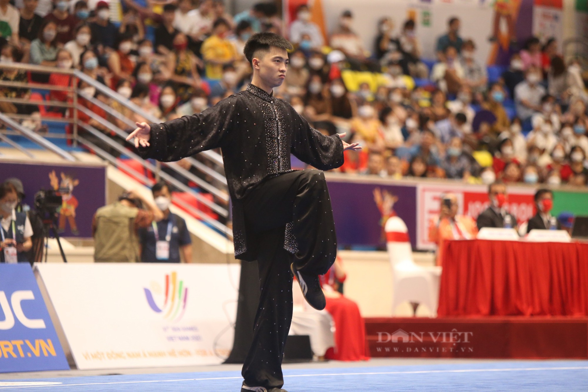 Vietnamese boxers fainted right on the ring, missed the opportunity to compete for gold by a few inches - Photo 2.