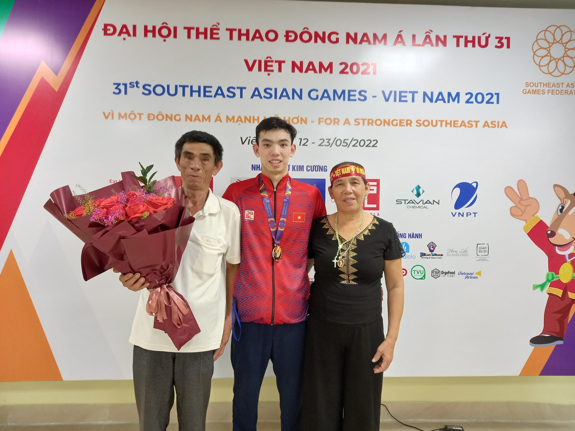 Giành HCV 1500m, &quot;kình ngư&quot; Nguyễn Huy Hoàng tuyên bố phá kỷ lục 400m tự do của chính mình - Ảnh 4.