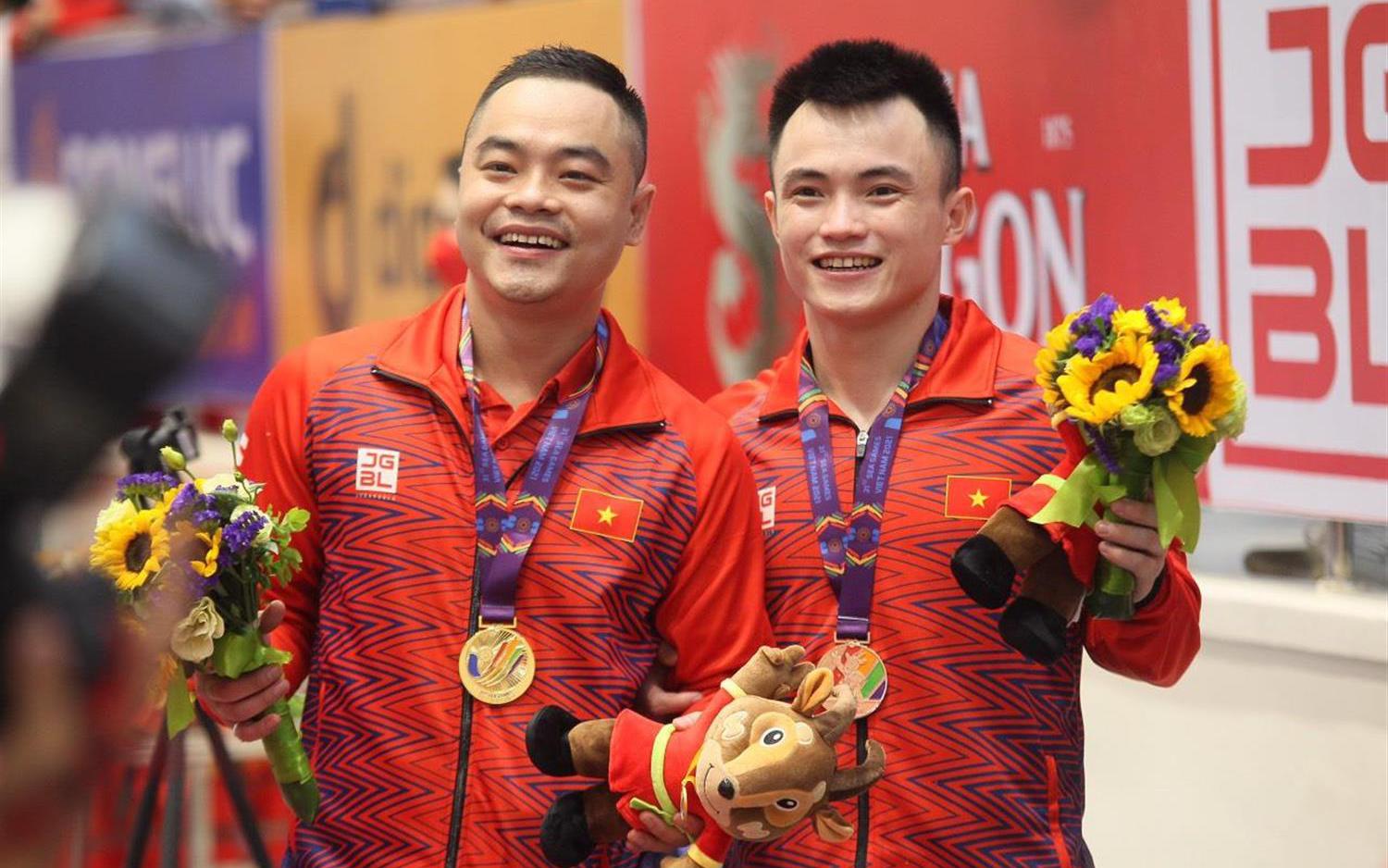 Which Vietnamese athletes won the 31st SEA Games medal on May 14?