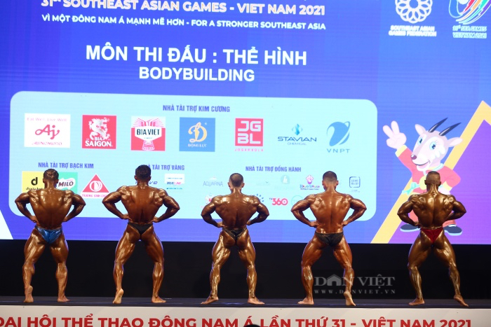 Mãn nhãn cơ bắp cuồn cuộn của VĐV Trần Hoàng Duy Thuận đoạt huy chương vàng thể hình SEA Games 31 - Ảnh 2.