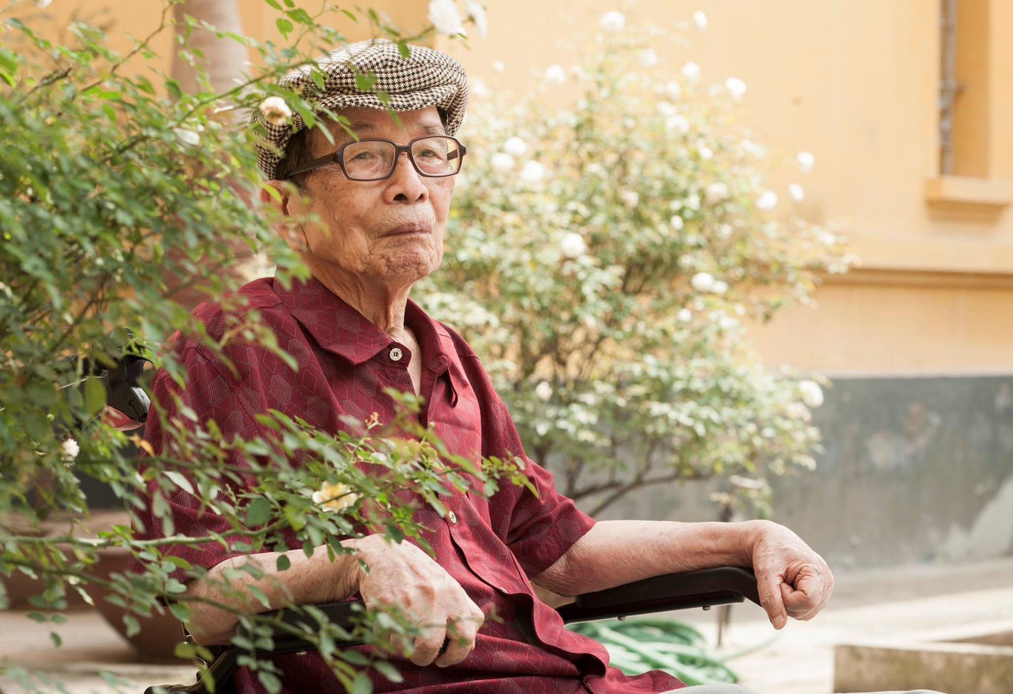 Nhà văn Lê Phương – tác giả kịch bản phim “Biệt động Sài Gòn” qua đời - Ảnh 1.