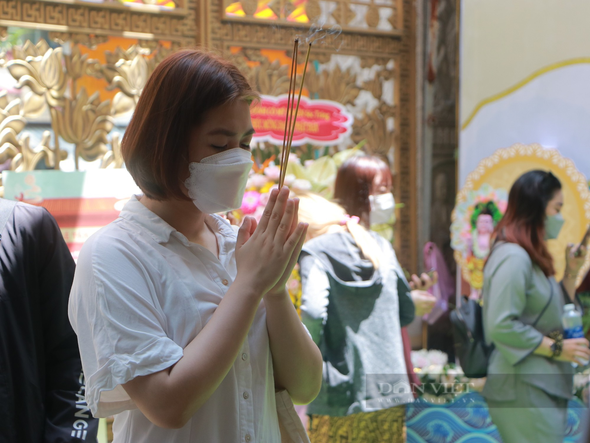 Đại Lễ Phật Đản dành cho giới trẻ tại chùa Giác Ngộ: Trải nghiệm cảm giác tu tập, thư giản sau giờ học - Ảnh 5.