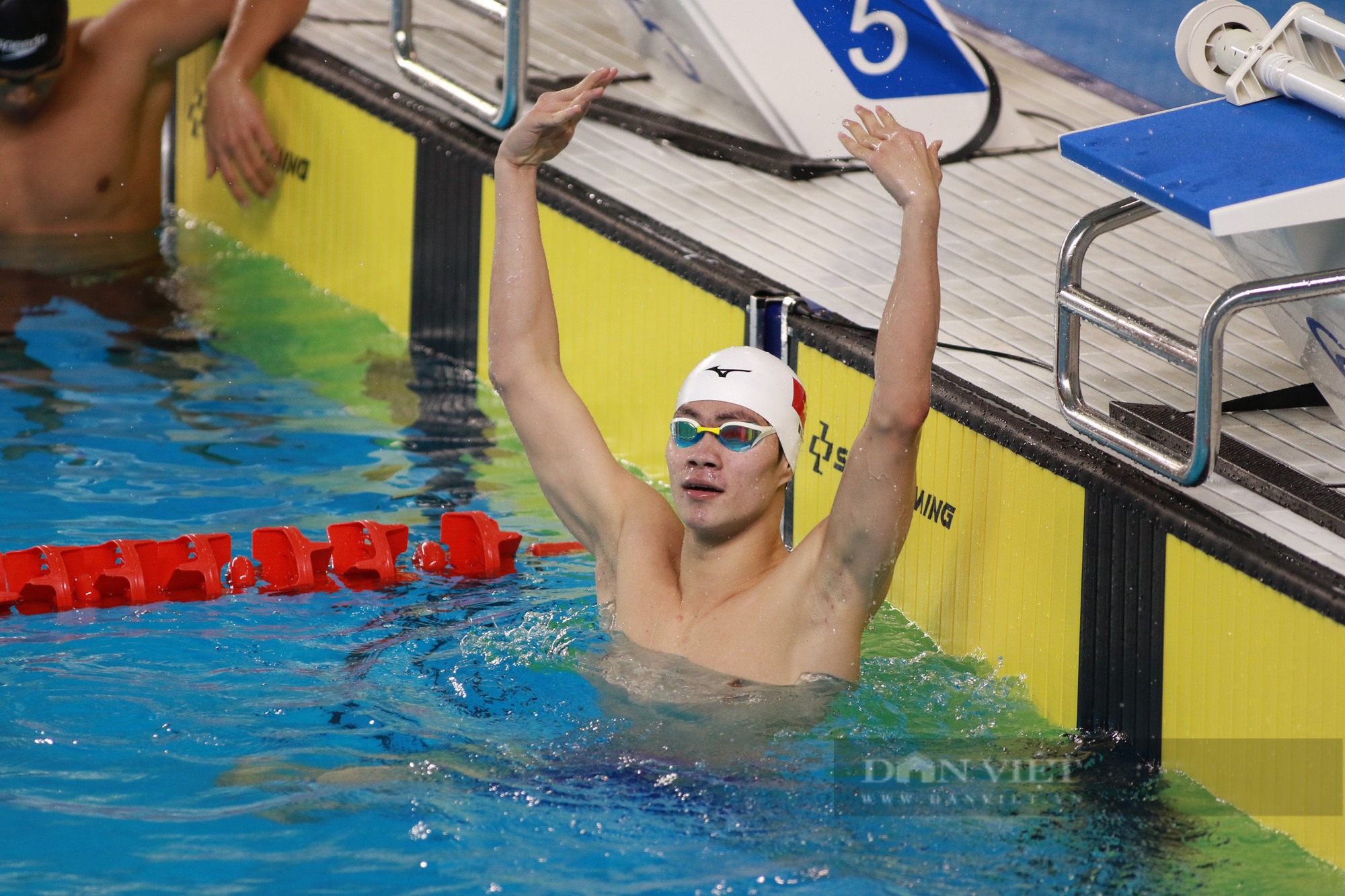 Nguyễn Huy Hoàng giành Huy chương vàng 400 m tự do - Ảnh 7.