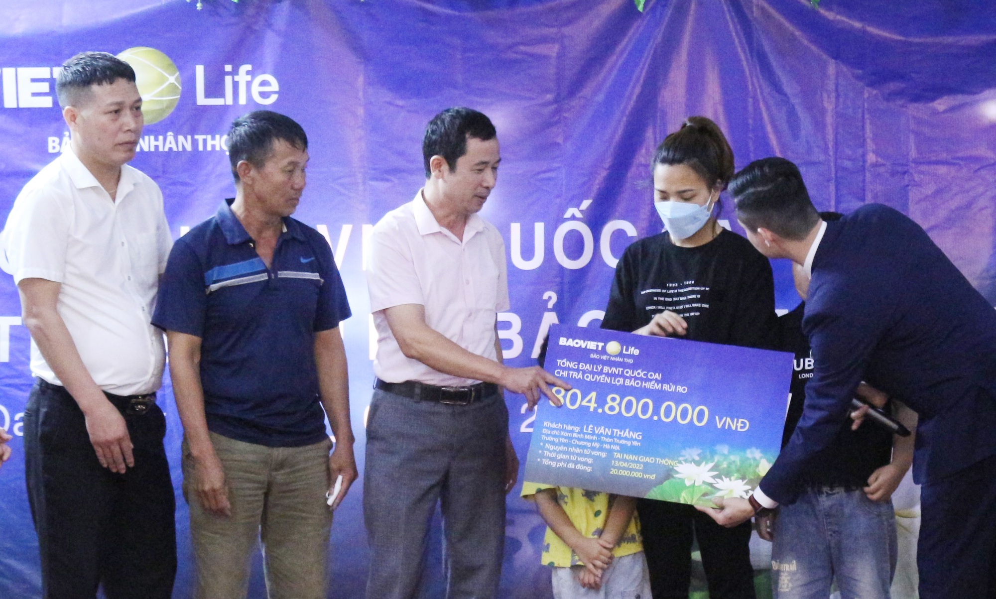 Bảo Việt Nhân thọ chi trả hơn 800 triệu đồng cho khách hàng tử vong do tai nạn xe máy - Ảnh 1.