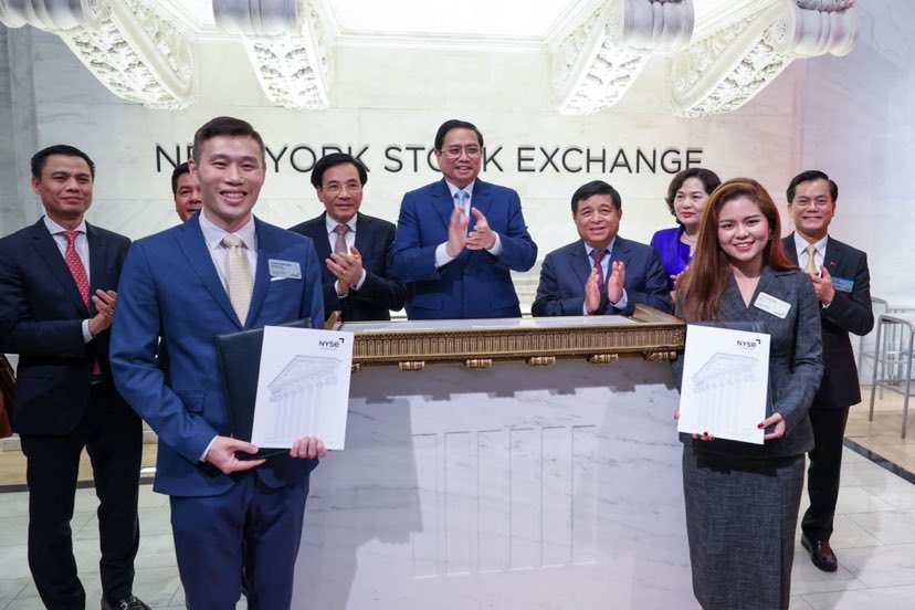 Thủ tướng thăm NYSE, chứng kiến trao đổi văn bản hợp tác hỗ trợ Việt Nam nâng hạng thị trường - Ảnh 7.