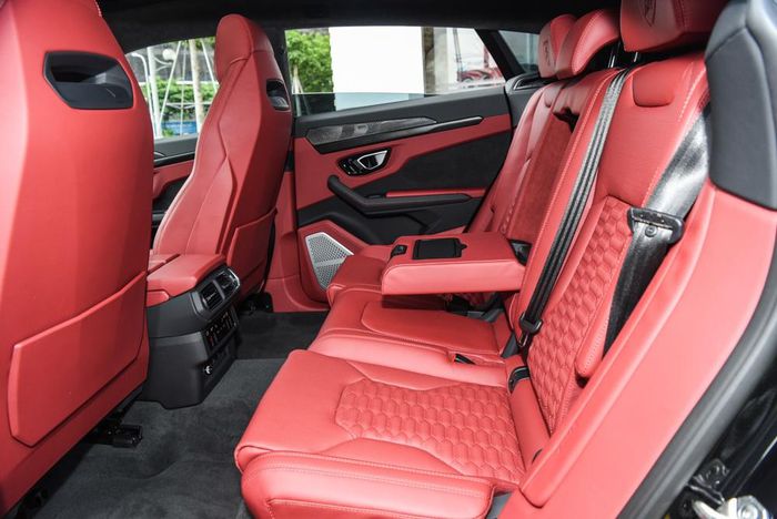 Lamborghini Urus đời 2022 đầu tiên về Việt Nam - Ảnh 10.
