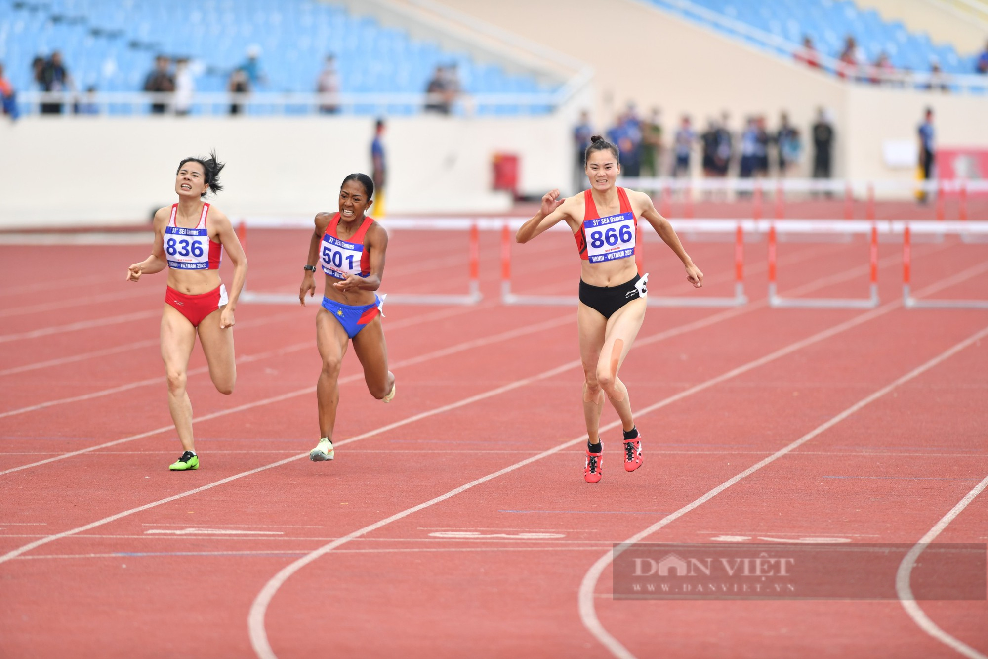 9 năm sau cú ngã ở vạch đích, Quách Thị Lan bật dậy giành &quot;Vàng mười&quot; SEA Games  - Ảnh 5.