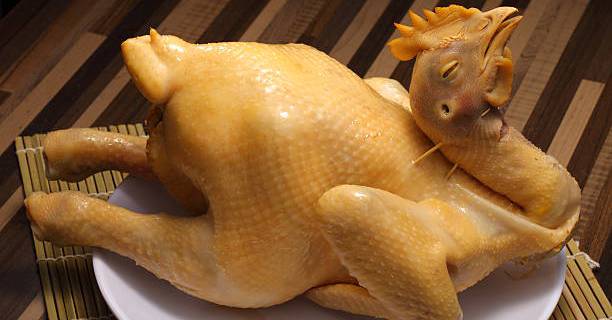 How to boil chicken so that the skin is golden, delicious, soft and sweet?