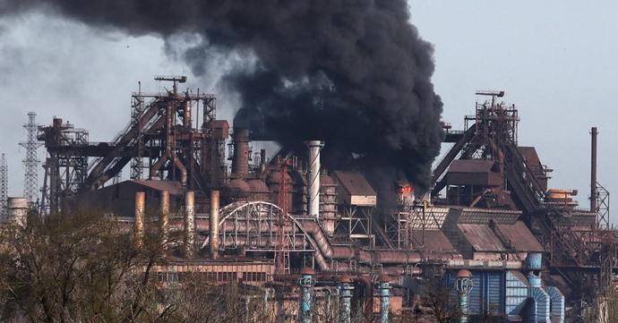 Hot Mariupol: 256 warriors hiding in the Azovstal factory surrender, what will be the fate?