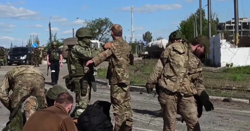 Kremlin: Situation in Azovstal is not evacuation, 1,000 Ukrainian soldiers surrendered