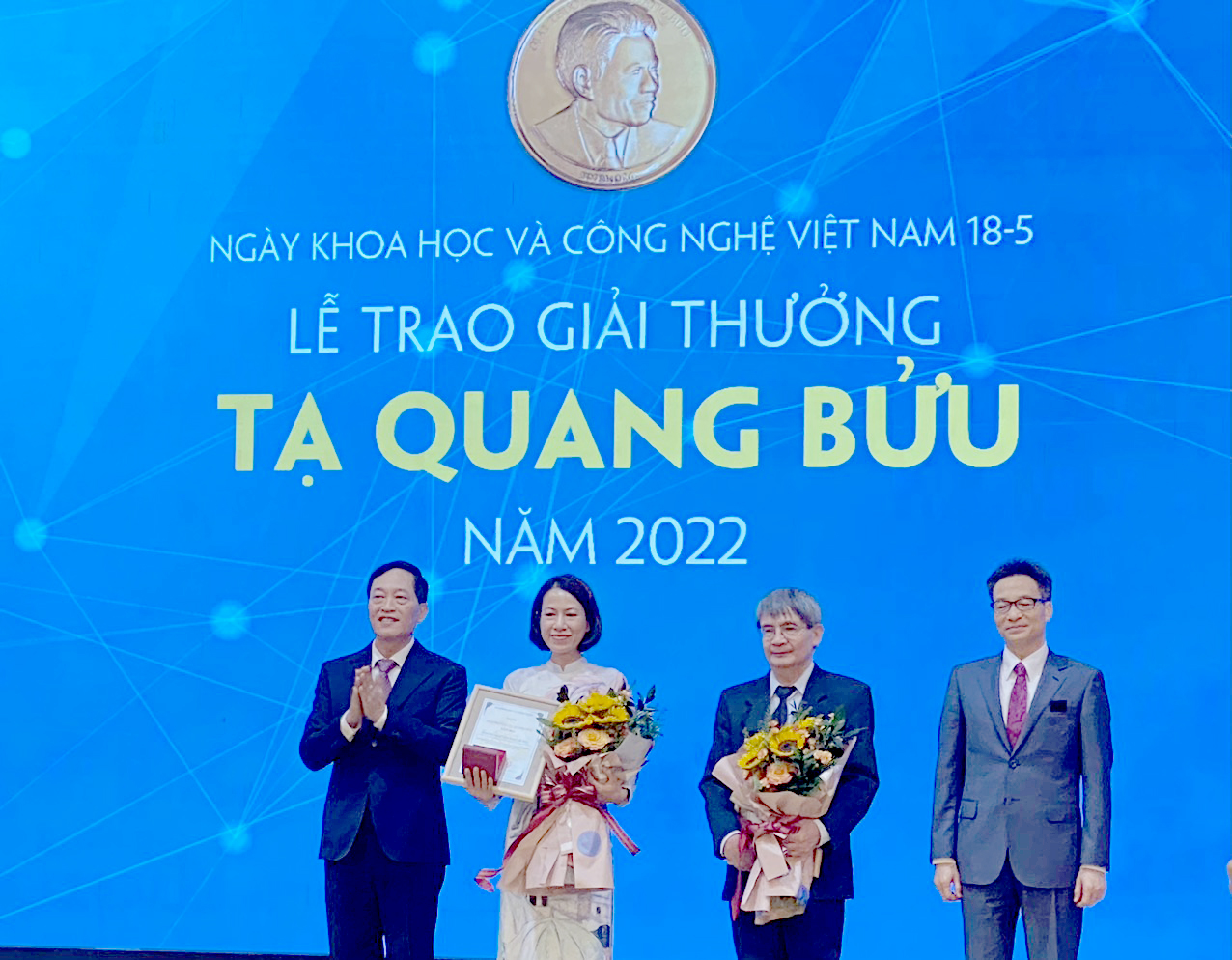 Lần thứ hai trường ĐH Bách Khoa TP.HCM có giảng viên đoạt giải thưởng Tạ Quang Bửu - Ảnh 1.