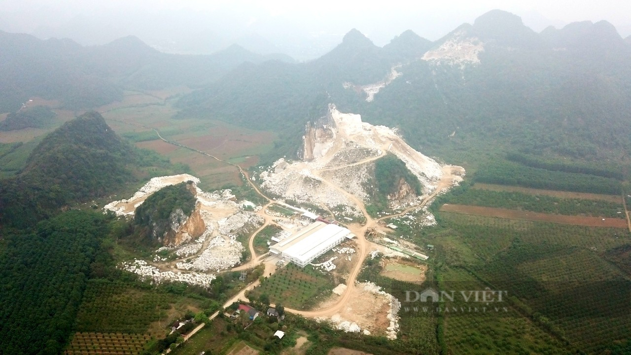 Hệ lụy từ những công trường khai thác đá &quot;khủng&quot; nhất bắc miền Trung (Bài 4): Trách nhiệm với tài sản của quốc gia - Ảnh 4.