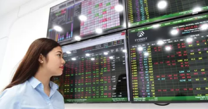 VN-Index rallied but liquidity was very low, investors were cautious