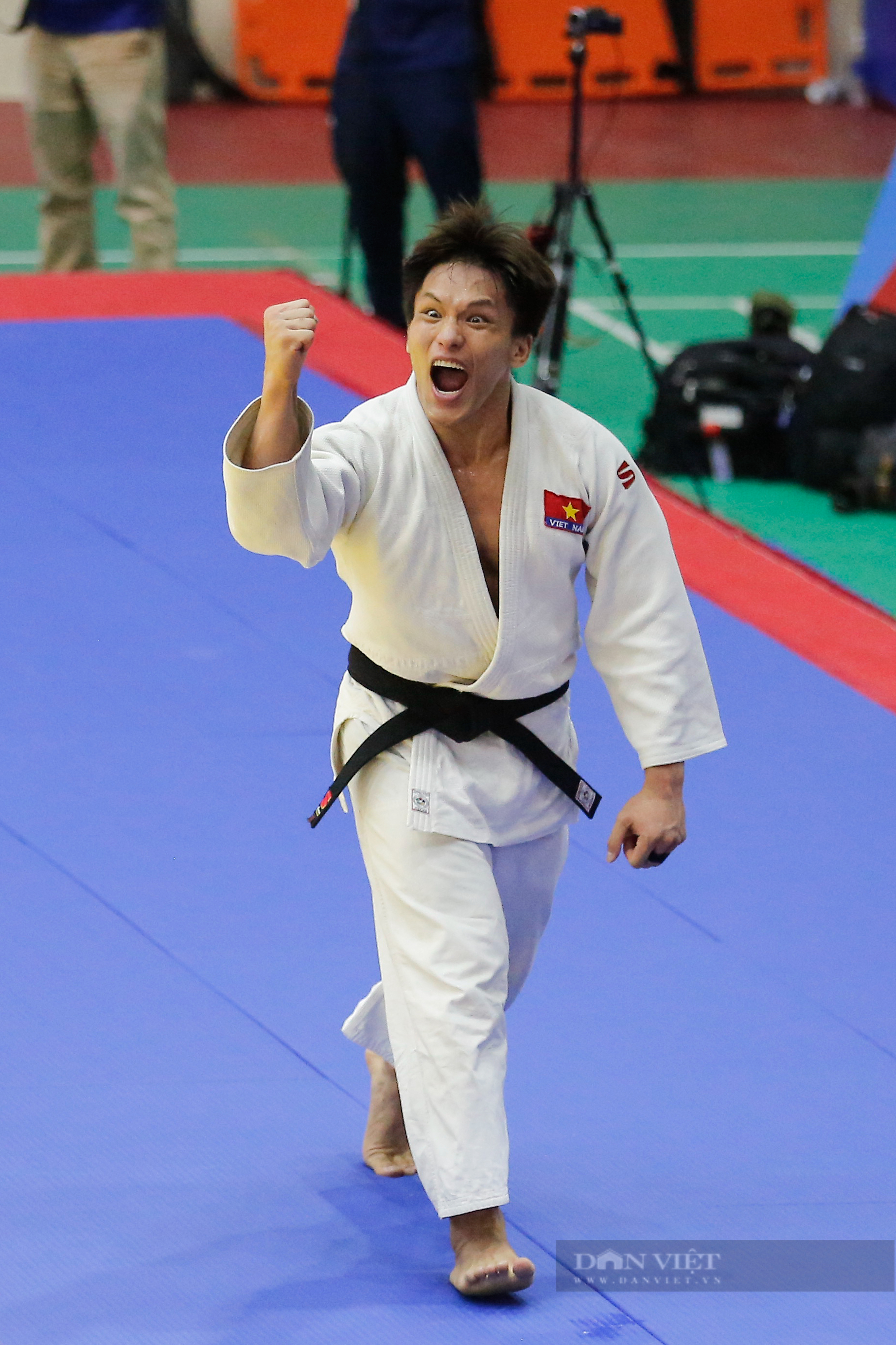 Hành trình giành &quot;vàng&quot; của Võ sĩ Judo Lê Anh Tài, người khiến nhà thi đấu &quot;dậy sóng&quot;  - Ảnh 7.