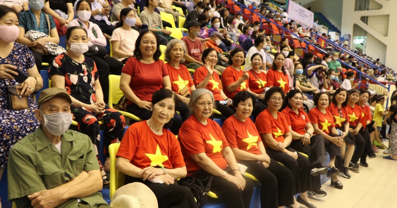 SEA Games 31 weaves through each neighborhood of Hanoi