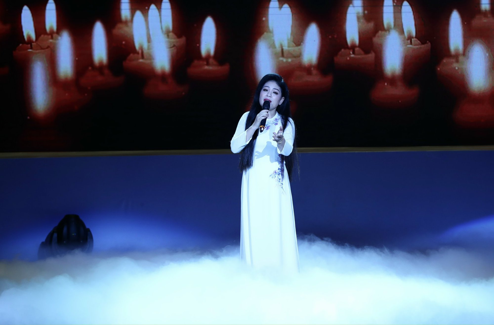 Anh Tho, Phuong Nga, Ploong Thiet... were filled with emotions when singing about dear Uncle Ho - Photo 4.