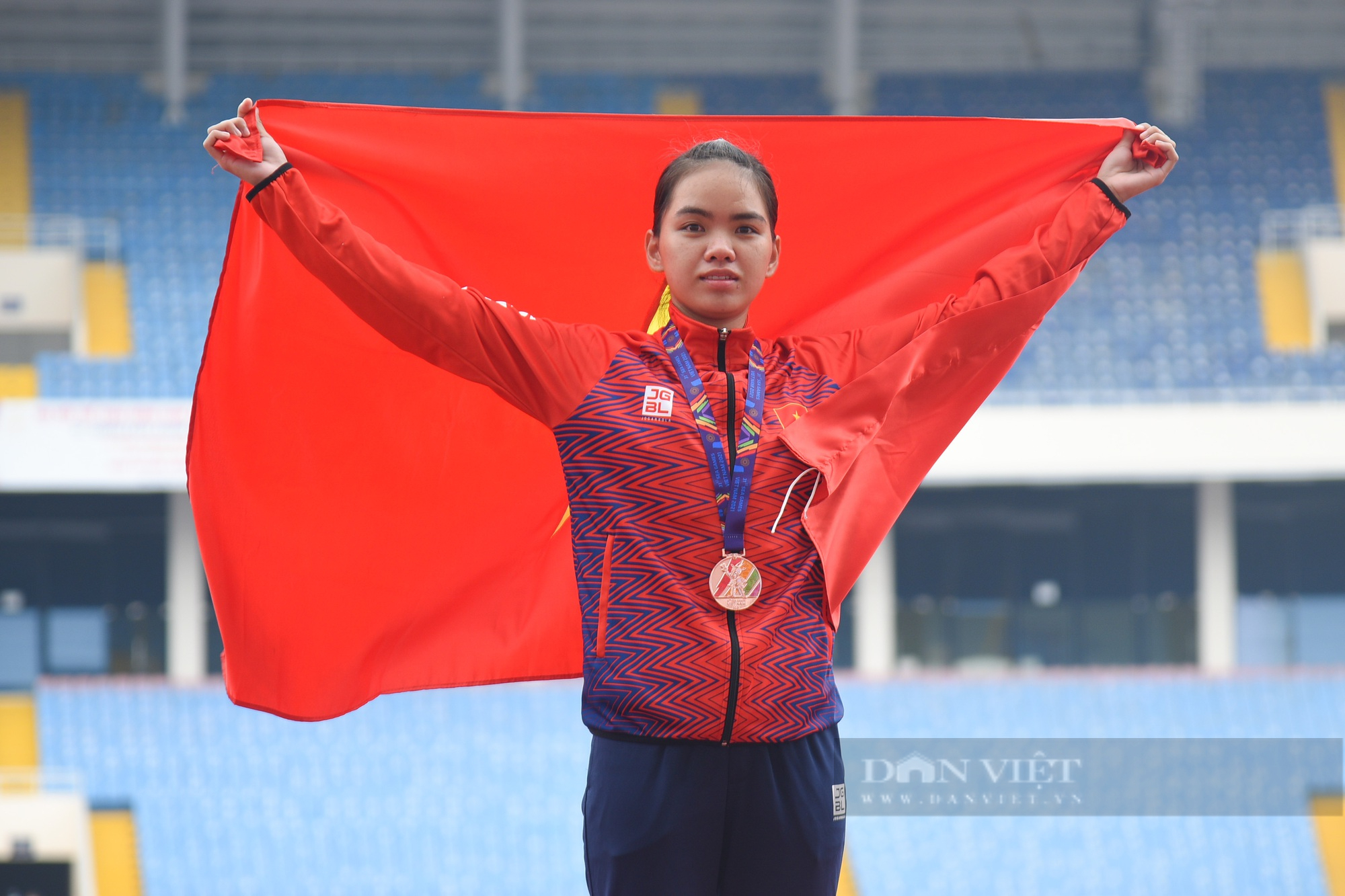 Hoàng Nguyên Thanh giành tấm HCV lịch sử cho marathon Việt Nam sau khi vượt qua 42,195km - Ảnh 9.