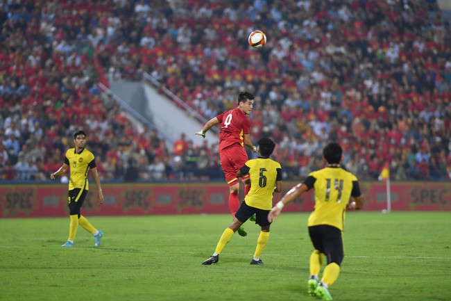 Tin sáng (20/5): Việt Nam có cơ hội giành &quot;hattrick vàng&quot; bóng đá trước Thái Lan - Ảnh 1.