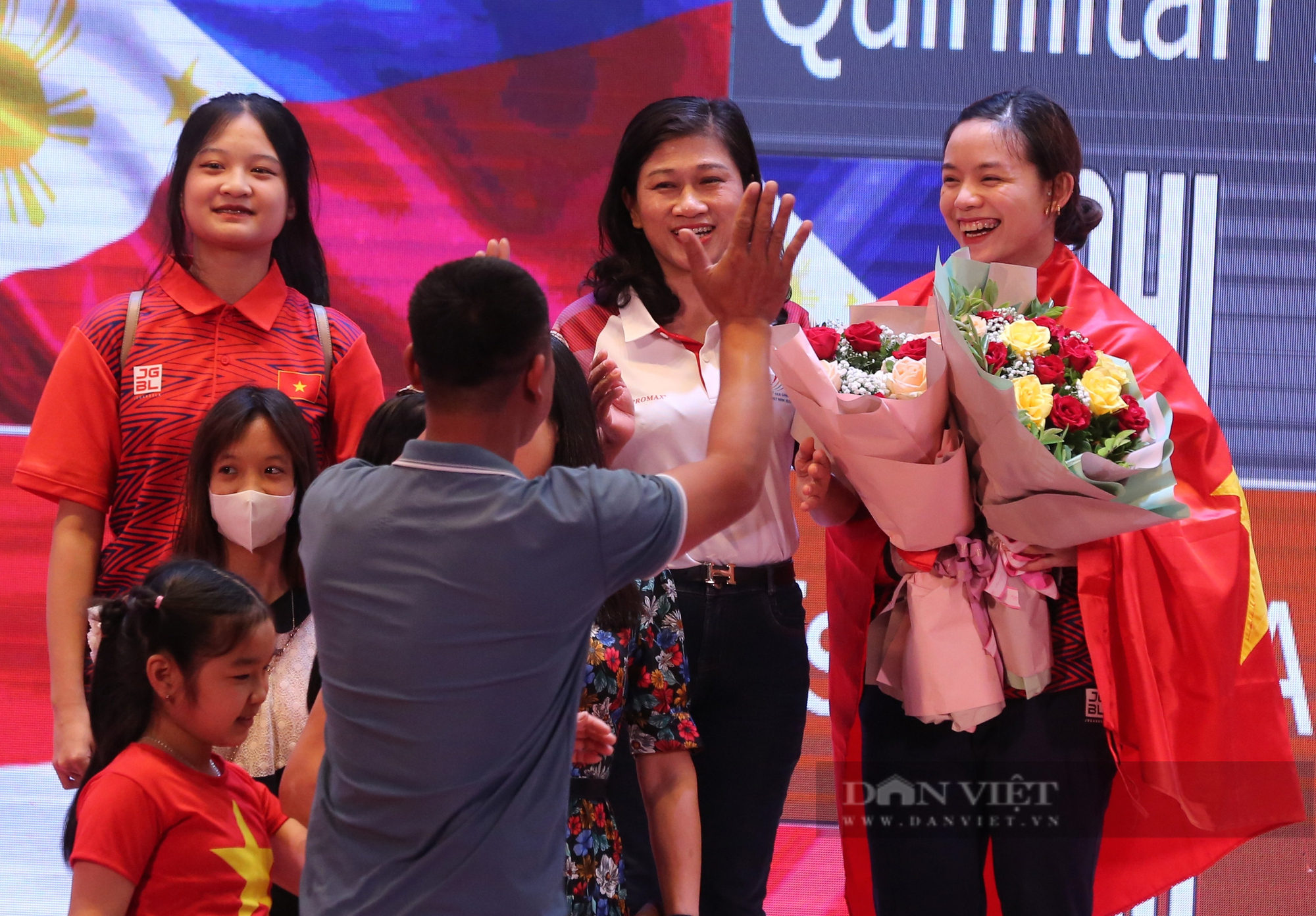 Hotgirl cử tạ Việt Nam hạ đô cử Philippines, phá 3 kỷ lục SEA Games - Ảnh 14.