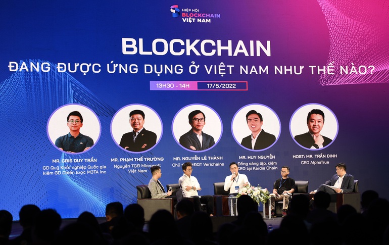 How is blockchain technology being applied in Vietnam?
