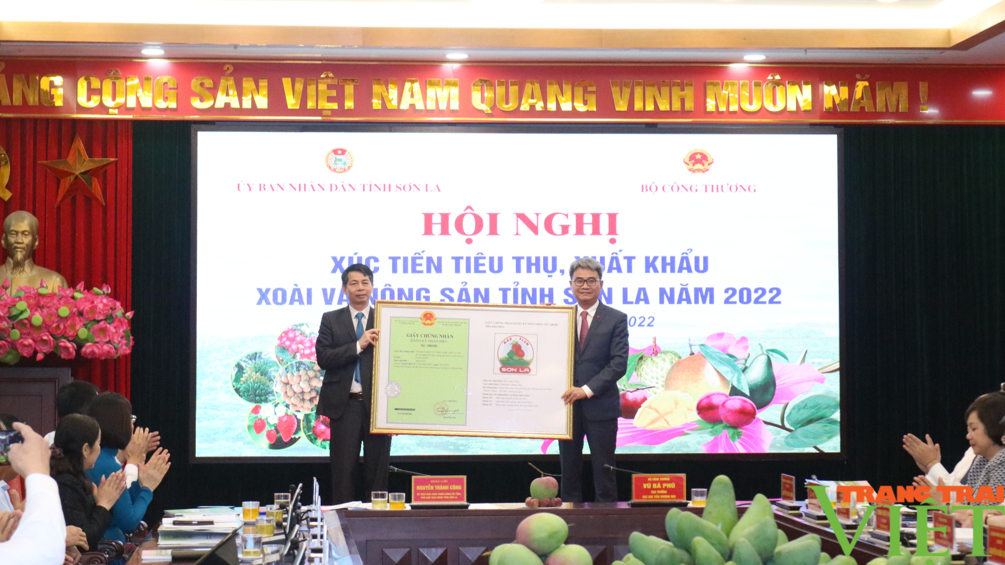 Sơn La: Tạo cơ hội cho các doanh nghiệp nước ngoài ký kết hợp đồng tiêu thụ xoài và nông sản - Ảnh 10.