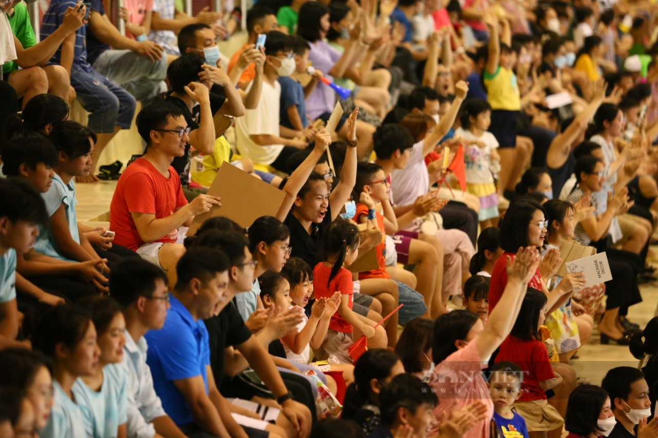 Cổ động viên khiến khán đài như nổ tung, VĐV lặn Việt Nam đồng loạt phá sâu kỷ lục SEA Games - Ảnh 3.