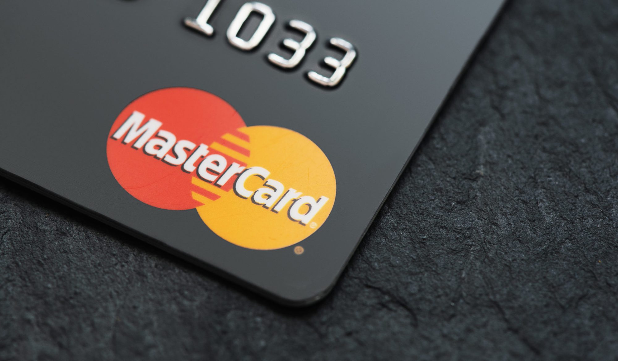 Mastercard is testing new technology that allows shoppers to pay with just their face or hand at the checkout.  Photo: @AFP.