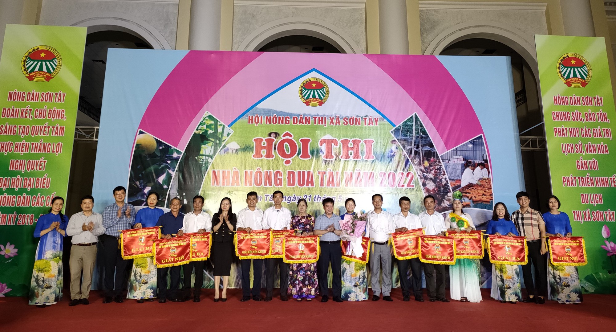 Hà Nội: Nông dân Sơn Tây trổ tài kiến thức tại Hội thi “Nhà nông đua tài” năm 2022 - Ảnh 5.