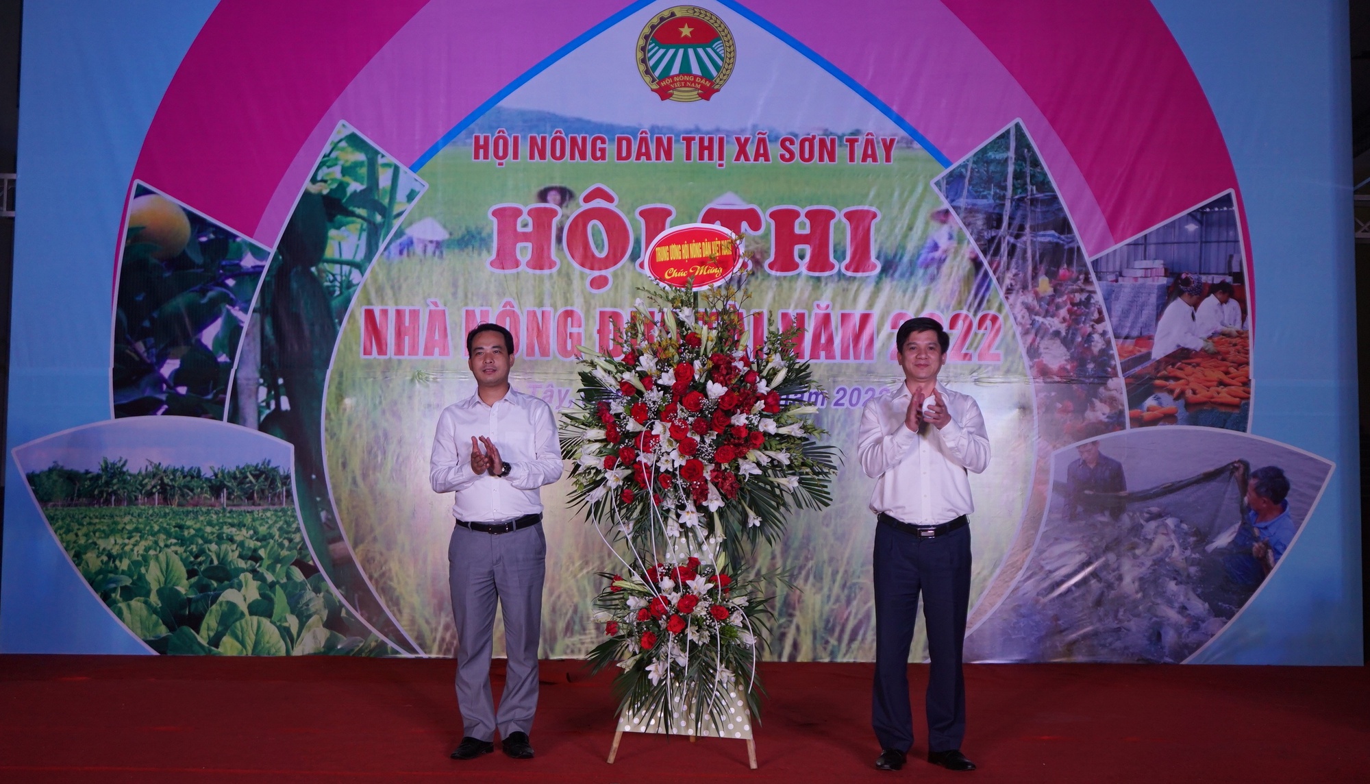Hà Nội: Nông dân Sơn Tây trổ tài kiến thức tại Hội thi “Nhà nông đua tài” năm 2022 - Ảnh 1.