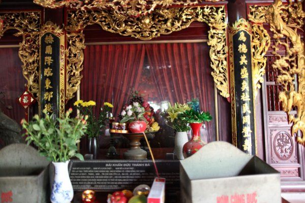 Visit the famous temple for fortune in Ha Thanh - Photo 4.
