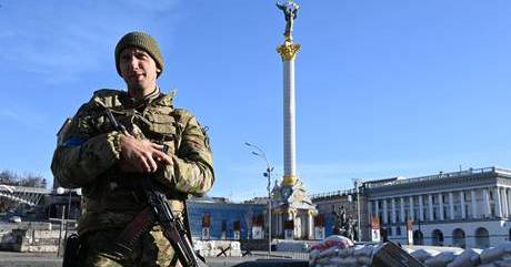 Hot war : Mr. Zelensky signed a special law aimed at treasonous Ukrainians