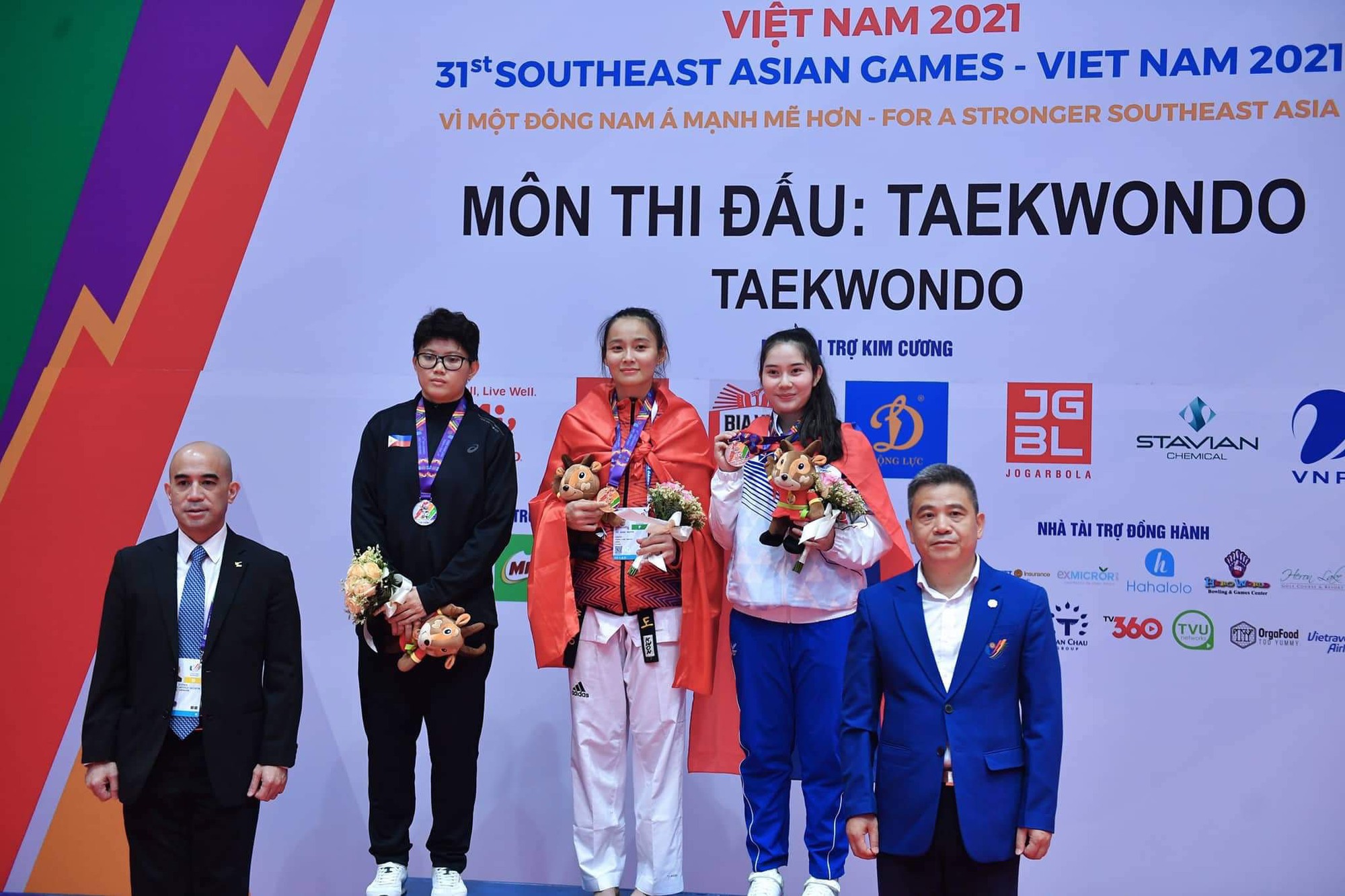 Thanh Hóa: 10 HCV SEA Games 31 đều là thành tích của các nữ VĐV - Ảnh 1.