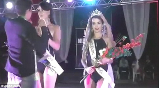 Người đẹp bị trao nhầm vương miện tại chung kết Hoa hậu Hoàn vũ Mexico 2022 là ai? - Ảnh 6.