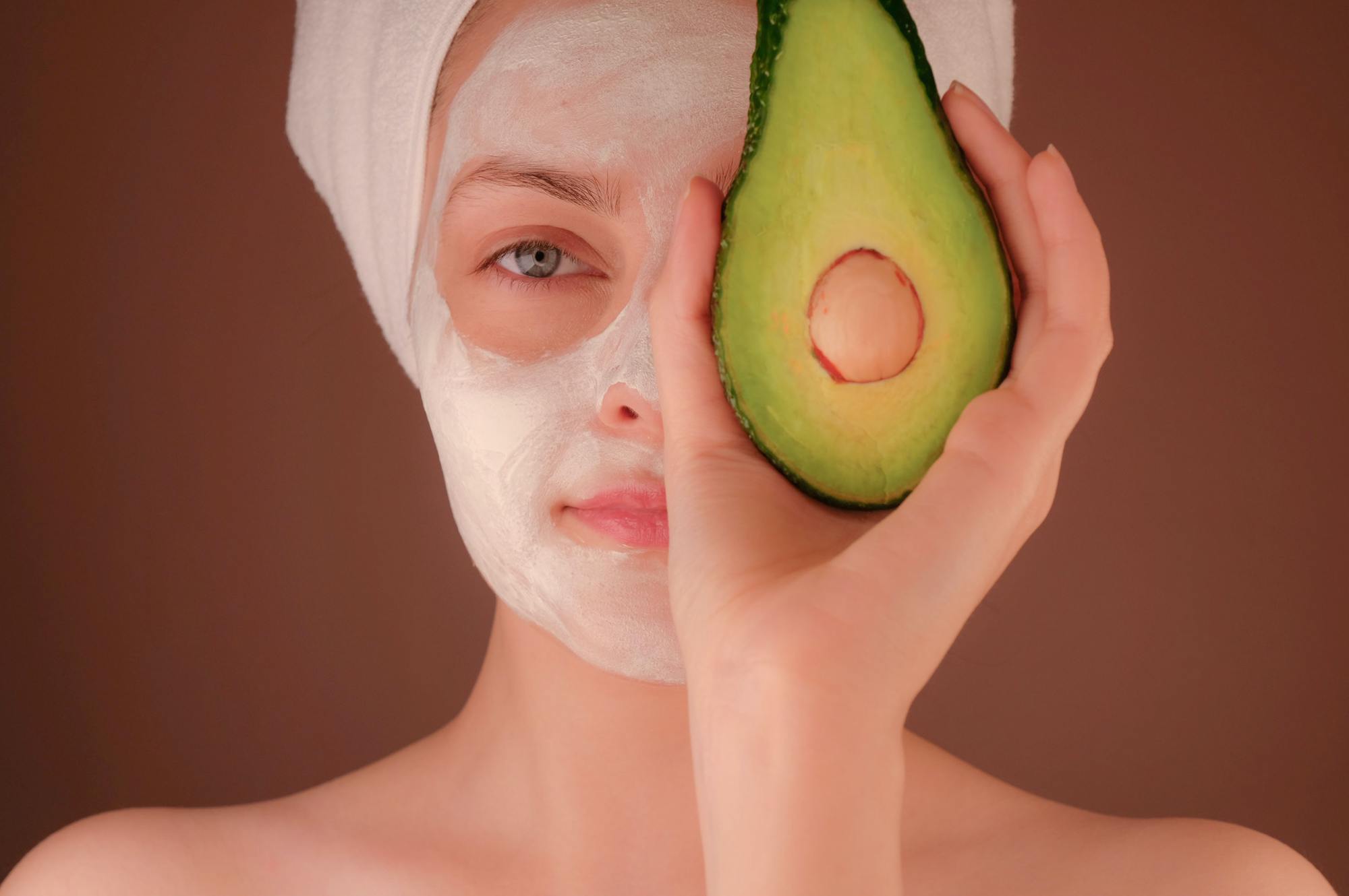 Avocado: If you want healthy, bright, soft and smooth skin, don't forget to eat this fruit - Photo 1.