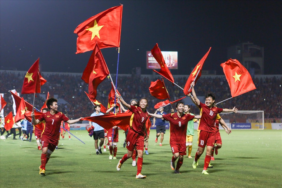 Chinese newspaper admits the truth about the strength of Vietnamese football - Photo 2.