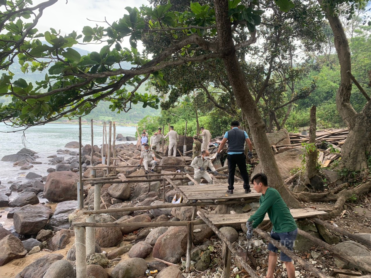 &quot;Mạnh tay&quot; xử lý công trình xây dựng trái phép tại bán đảo Sơn Trà - Ảnh 1.