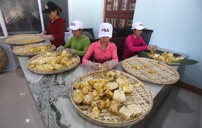 Có một nơi ở Quảng Nam, đến mùa mít chín, ăn không hết, bán lại rẻ, người dân phơi khô làm đặc sản - Ảnh 6.