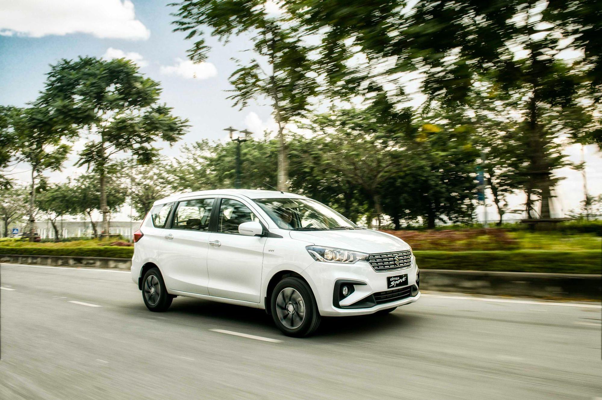 Suzuki Ertiga: “Lựa chọn vàng” trong… làng xe dịch vụ - Ảnh 2.